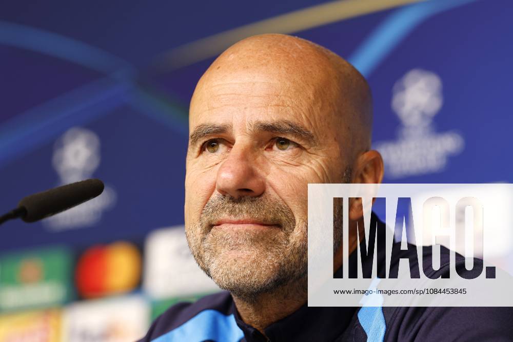 LEIPZIG - PSV Eindhoven coach Peter Bosz during the press conference, PK, Pressekonferenz ahead of the UEFA Champions League match between RB Leipzig and PSV Eindhoven at the RB Arena on October 12, 2026, in Leipzig, Germany. MAURICE VAN STEEN ANP ANPxSportx IVx 572246088 originalFilename: 572246088