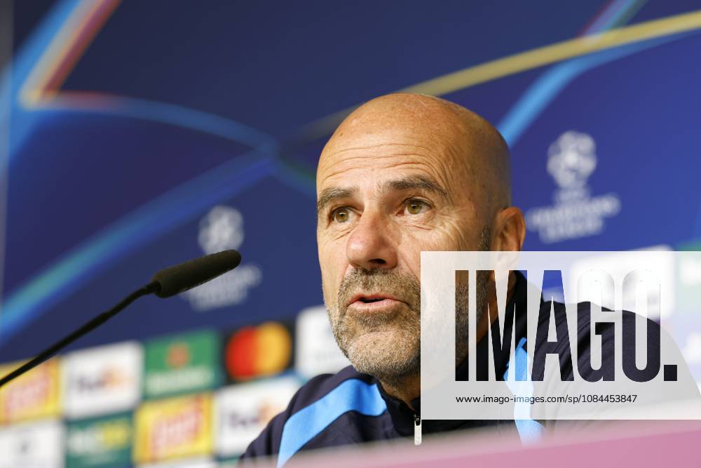 LEIPZIG - PSV Eindhoven coach Peter Bosz during the press conference, PK, Pressekonferenz ahead of the UEFA Champions League match between RB Leipzig and PSV Eindhoven at the RB Arena on October 12, 2026, in Leipzig, Germany. MAURICE VAN STEEN ANP ANPxSportx IVx 572246093 originalFilename: 572246093