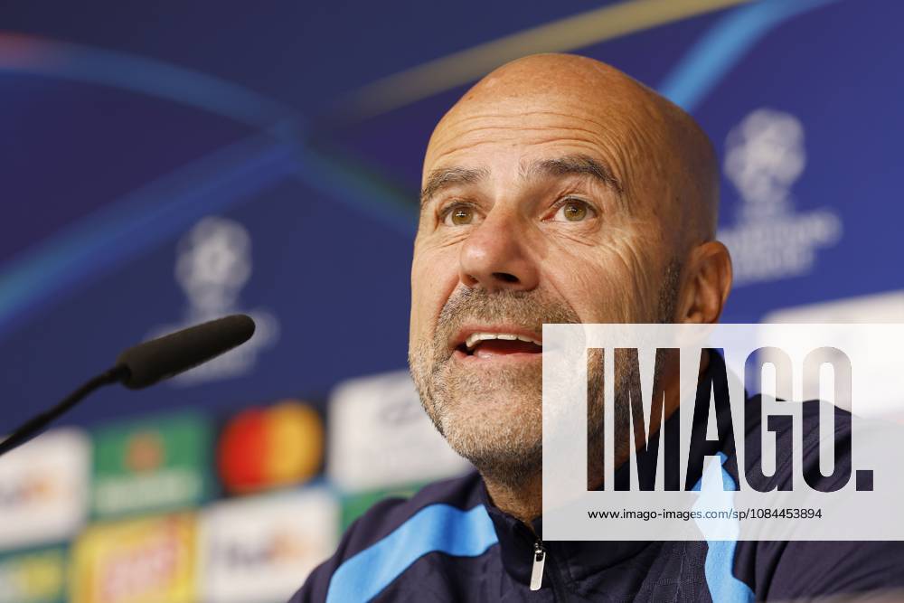 LEIPZIG - PSV Eindhoven coach Peter Bosz during the press conference, PK, Pressekonferenz ahead of the UEFA Champions League match between RB Leipzig and PSV Eindhoven at the RB Arena on October 12, 2026, in Leipzig, Germany. MAURICE VAN STEEN ANP ANPxSportx IVx 572246168 originalFilename: 572246168
