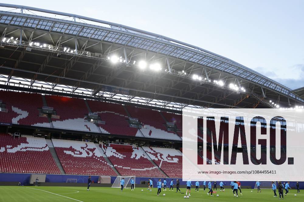 LEIPZIG - PSV Eindhoven squad during a training session ahead of the UEFA Champions League match between RB Leipzig and PSV Eindhoven at the RB Arena on October 12, 2026 in Leipzig, Germany. MAURICE VAN STEEN ANP ANPxSportx IVx 572250226 originalFilename: 572250226
