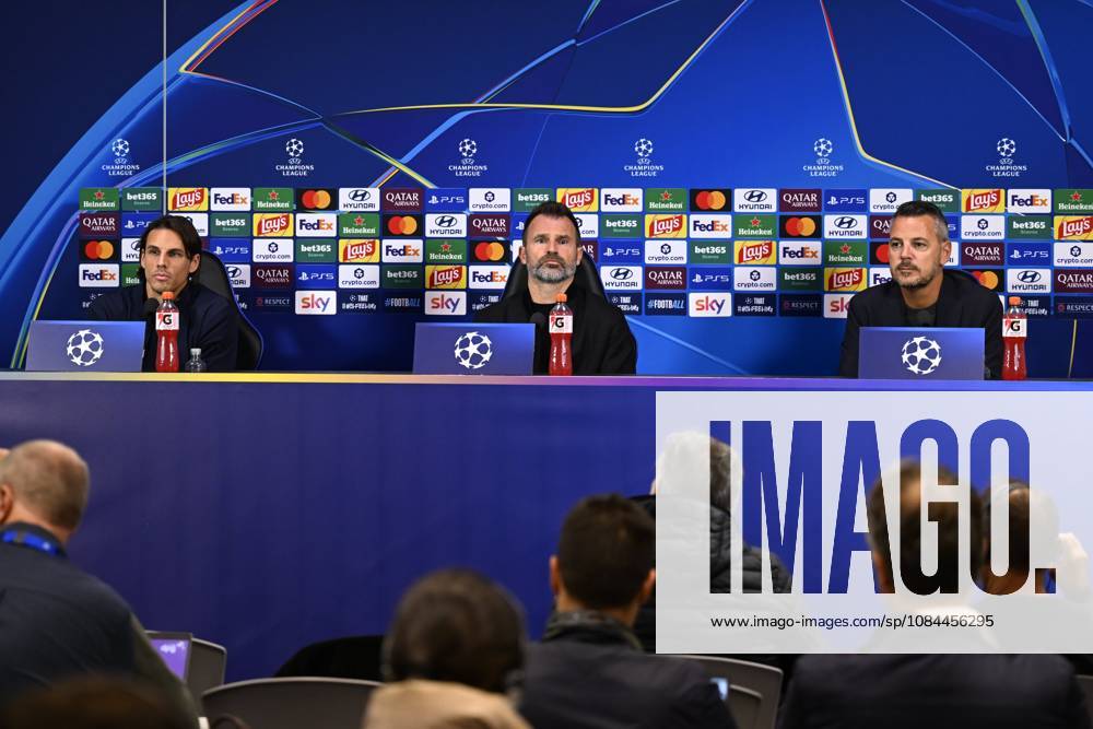Inter Milan v Club Brugge - UEFA Champions League Media Activities 12 10 2026 MILAN, ITALY - OCTOBER 12 : Sommer Yann goalkeeper of Club Brugge, Leko Ivan head coach of Club Brugge and Willem Kirsten Communications Director of Club Brugge speaking with the media during a pre-match press conference, PK, Pressekonferenz ahead of the UEFA Champions League 2026 27 League Phase matchday 2 match between Inter Milan and Club Brugge on October 12, 2026 in Milan, Italy, 12 10 2026 Milan Italy