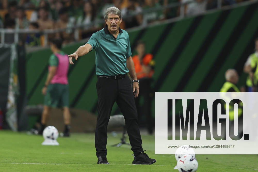 ESP: Real Betis - CA Osasuna. La Liga EA Sports. Matchday 8. Real Betis head coach Manuel Pellegrini during the La Liga EA Sports match between Real Betis and CA Osasuna played at La Cartuja Stadium on Oct 11, 2026 in Sevilla, Spain. kpng
