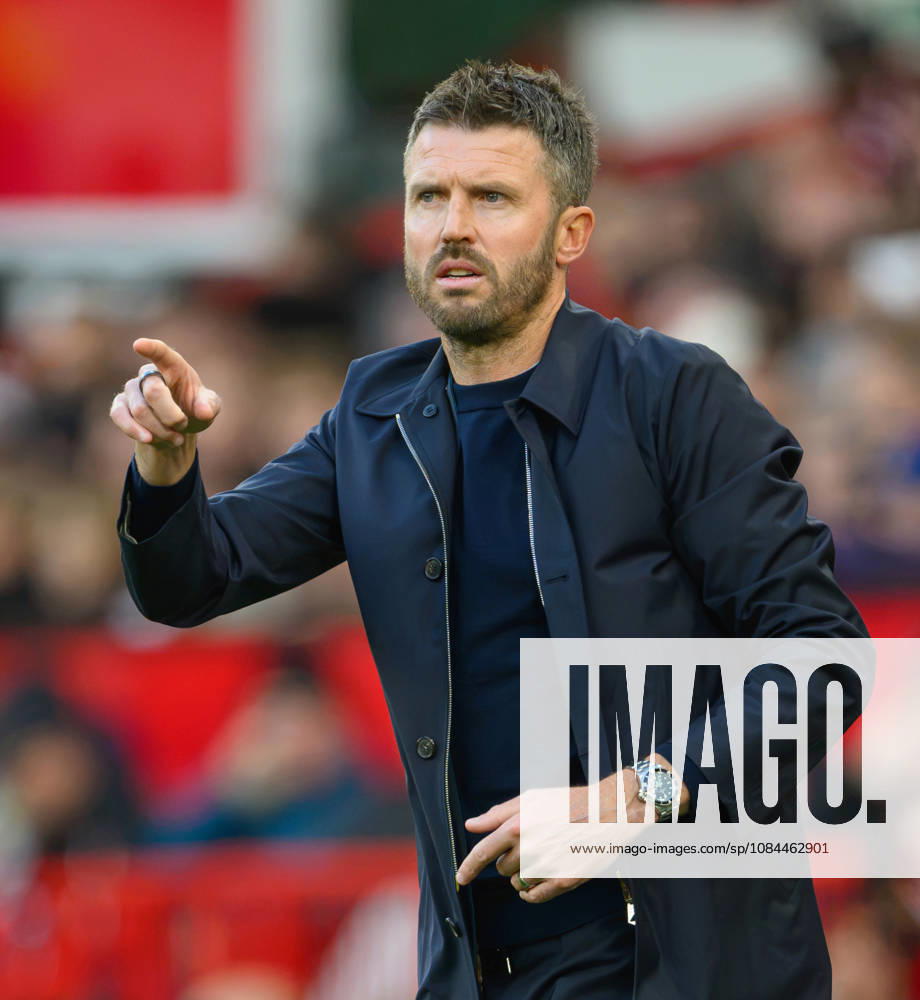 Manchester United, ManU v Tottenham Hotspur - Premier League League - Old Trafford - Manchester. Manchester United v Tottenham Hotspur - Premier League League - Old Trafford - Manchester. Manchester United Manager Michael Carrick. Picture : Mark Pain MANCHESTER England