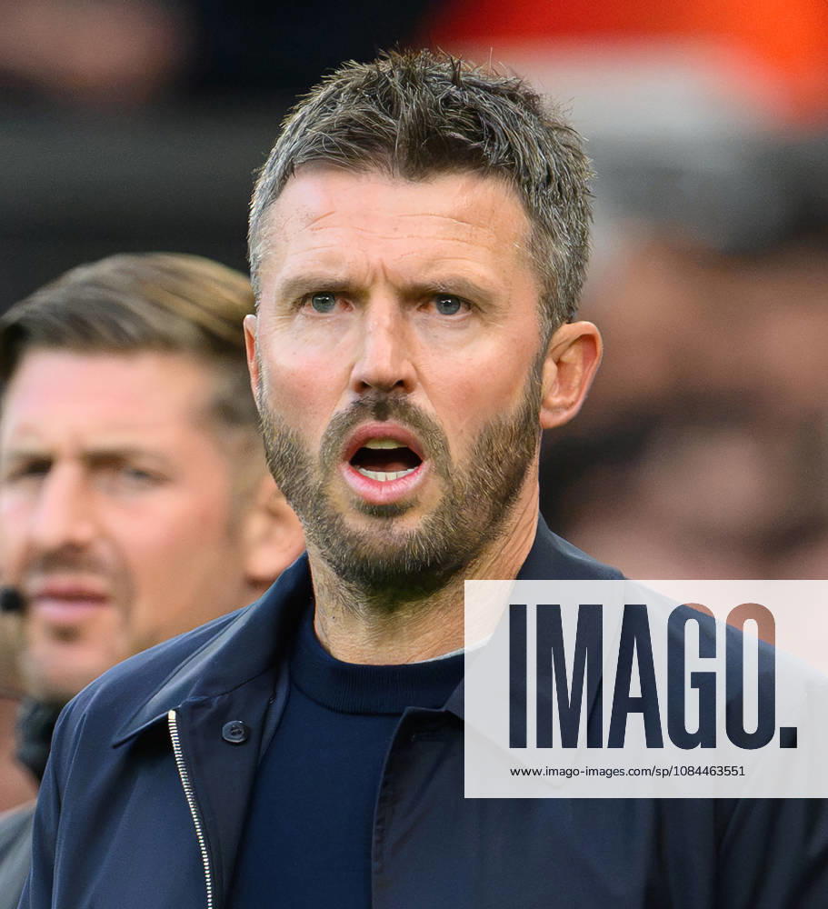 Manchester United, ManU v Tottenham Hotspur - Premier League League - Old Trafford - Manchester. Manchester United v Tottenham Hotspur - Premier League League - Old Trafford - Manchester. Manchester United Manager Michael Carrick. Picture : Mark Pain MANCHESTER England