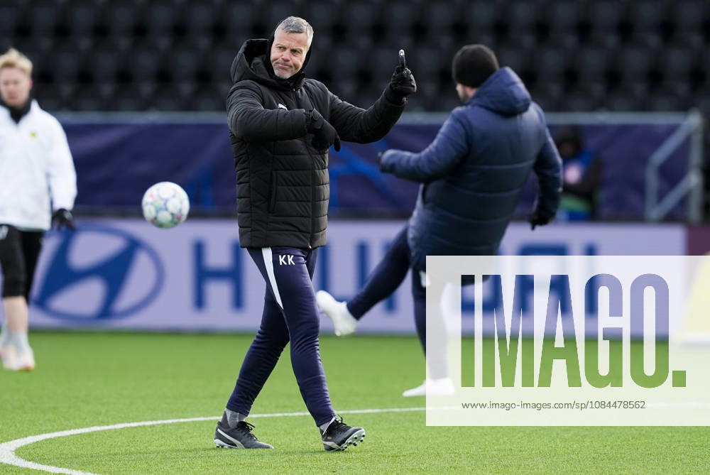 Champions League Bodo Glimt Borussia Dortmund Bodo 20261013 Coach Kjetil Knutsen and Bodo Glimt’s training session at Aspmyra Stadium, the day of the Champions League match between Bodo Glimt and Borussia Dortmund. Photo: Terje Pedersen, NTB, Bodo, Norway. . RESTRICTED USE FOR BETTING COMPANIES.