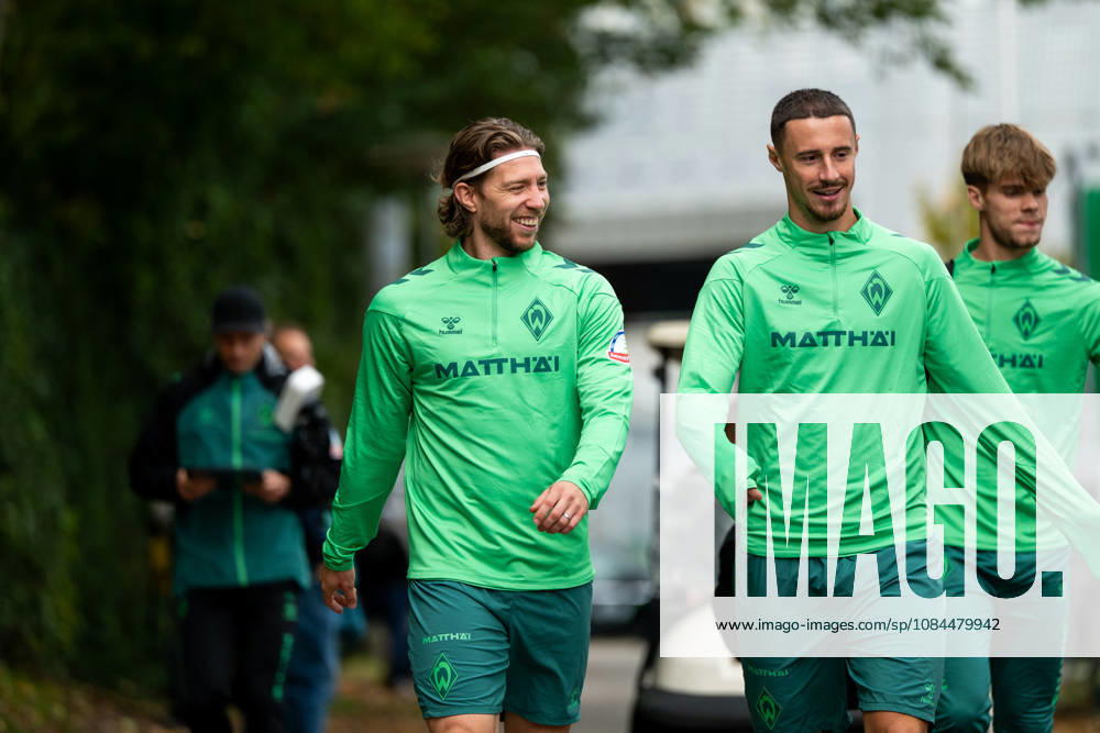 GER, Soccer, Men s, 1. Bundesliga, 2026–2027 Season, Practice, SV Werder Bremen, Mitchell Weiser (Werder Bremen, 08), Marco Friedl (Werder Bremen, 32), Bremen Training Facility, Weserstadion, Bremen, Germany