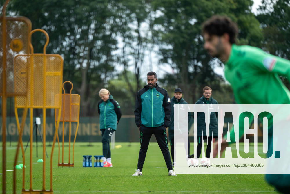 GER, Soccer, Men s, 1st Bundesliga, 2026–2027 season, Training, SV Werder Bremen, Daniel Thioune, Werder Bremen, Coach and coaching staff, previously Eren Dinkci, Werder Bremen, 18, Bremen Training Facility, Weserstadion, Bremen, Germany