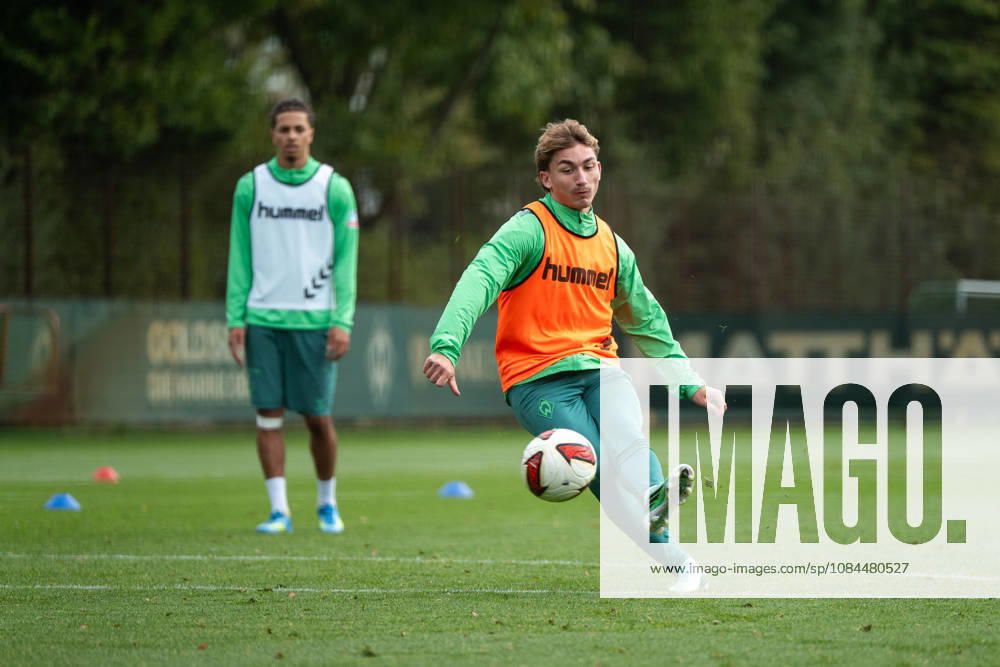 GER, Soccer, Men s, 1. Bundesliga, 2026–2027 Season, Practice, SV Werder Bremen, Chuki Werder Bremen, 20 on the Ball, Bremen Training Facility, Weserstadion, Bremen, Germany