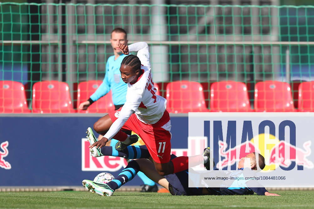 RB Leipzig U19 vs. PSV Eindhoven U19, UEFA Youth League, Leipzig, October 13, 2026, Cottaweg Training Center, Soccer, 2026–2027 Season, U19 Juniors, UEFA Youth League, Matchday 2, RB Leipzig U19 vs. PSV Eindhoven U19, Pictured, from left: Dilane Yarsekou (11), RB, and Dyran Stam (5), Eindhoven. For editorial use only. UEFA regulations prohibit any use of photographs as image sequences and or quasi-video.