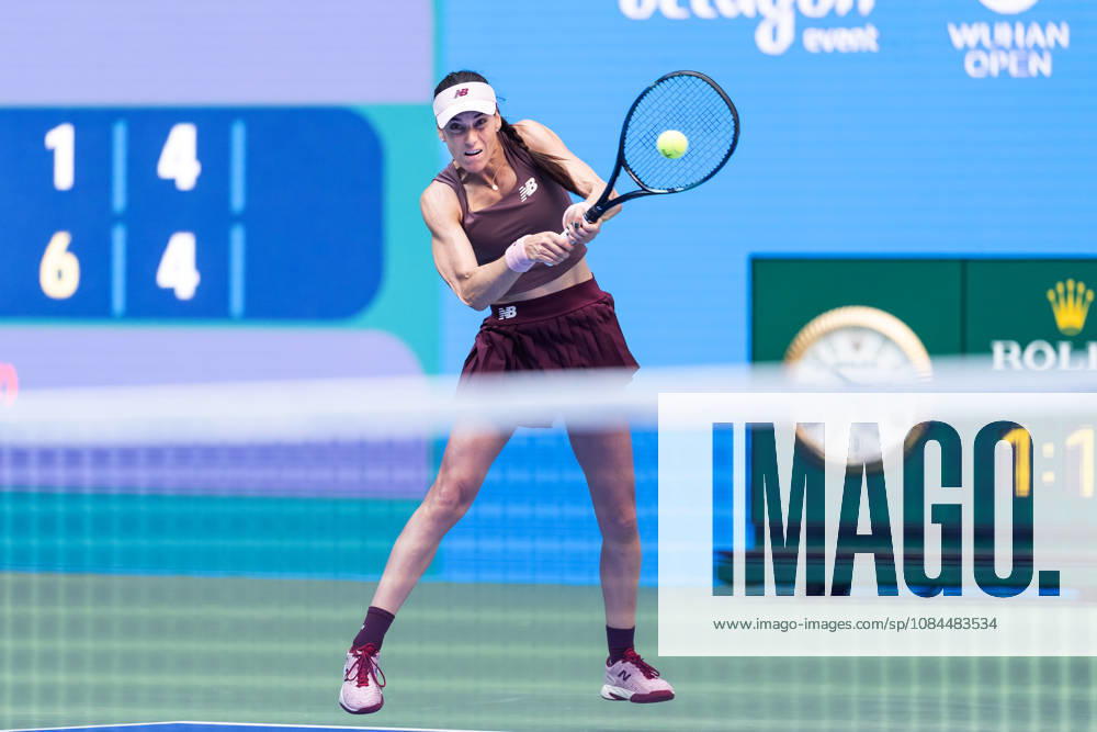 2026 WTA, Tennis Damen Wuhan Open in Wuhan, China- 13 Oct 2026 Sorana Cirstea of Romania seen in action with Hanyu Guo of China (Not in view) during the Wuhan Open final match at the Optics Valley International Tennis Center. Hanyu Guo defeated Sorana Cirstea with a score of 1-6, 7-6, 7-5. Wuhan China