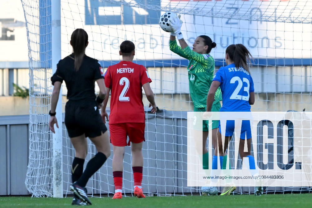 Gamze Yaman of Turkey (2R) in action against Maja Sternad of Slovenia (R) during the UEFA Women’s European Qualifiers for 2027 World Cup Play-offs Round 1, 2nd leg match between Slovenia and Turkey at Sports Park Domzale, Domzale on October 13, 2026 in Domzale, Slovenia. (Photo by Igor Kupljenik Sports Press Photo).