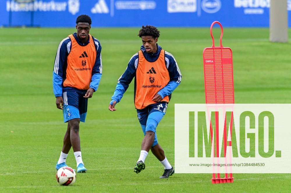 Shafiq Nandja Warmed Omar HSV Germany, Hamburg, Volksparkstadion, soccer, Bundesliga 1, Hamburger SV practice