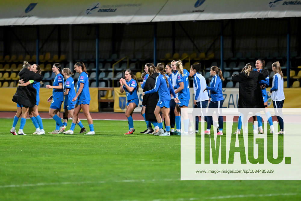 Team Slovenia celebrate win after the UEFA Women’s European Qualifiers for 2027 World Cup Play-offs Round 1, 2nd leg match between Slovenia and Turkey at Sports Park Domzale, Domzale on October 13, 2026 in Domzale, Slovenia. (Photo by Igor Kupljenik Sports Press Photo).