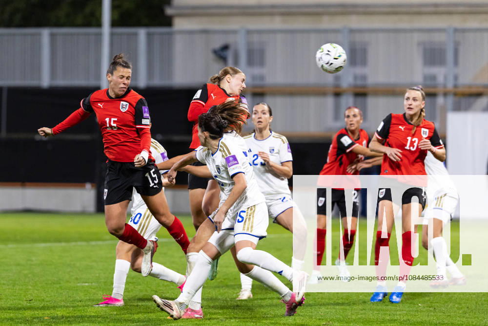 SOCCER - FIFA World Cup, WM, Weltmeisterschaft, Fussball 2027, quali, AUT vs KOS VIENNA,AUSTRIA,13.OCT.26 - SOCCER - FIFA Women s World Cup 2027, european qualifiers, OEFB international match, Länderspiel, Nationalmannschaft Austria vs Kosovo. Image shows Nicole Billa (AUT), Marigone Tahiri (KOS) and Virginia Kirchberger (AUT). GEPAxpictures Rauthner