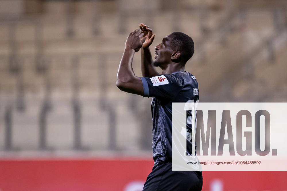 Tarsis Bonga, FC Würzburger Kickers, 30, reacts angrily GER, TSV Havelse vs. FC Würzburger Kickers, Soccer, 3rd Division, Matchday 9, 2026–2027 season, October 13, 2026 DFL regulations prohibit the use of photographs as image sequences and or quasi-video GER, TSV Havelse vs. FC Würzburger Kickers, soccer, 3. Liga, Matchday 9, 2026–2027 season, October 13, 2026, Hanover