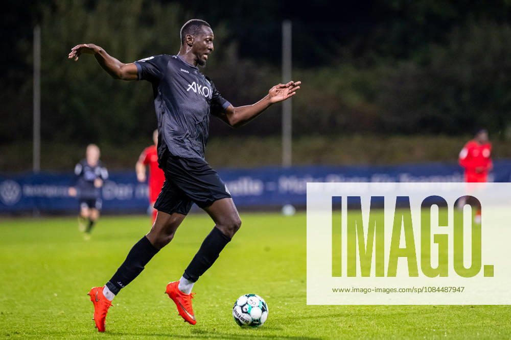 Tarsis Bonga, FC Würzburger Kickers, 30 on the ball (GER), TSV Havelse vs. FC Würzburger Kickers, Soccer, 3rd Division, Matchday 9, 2026–2027 season, October 13, 2026 DFL regulations prohibit the use of photographs as image sequences and or quasi-video GER, TSV Havelse vs. FC Würzburg Kickers, soccer, 3rd League, Matchday 9, 2026–2027 season, October 13, 2026, Hanover