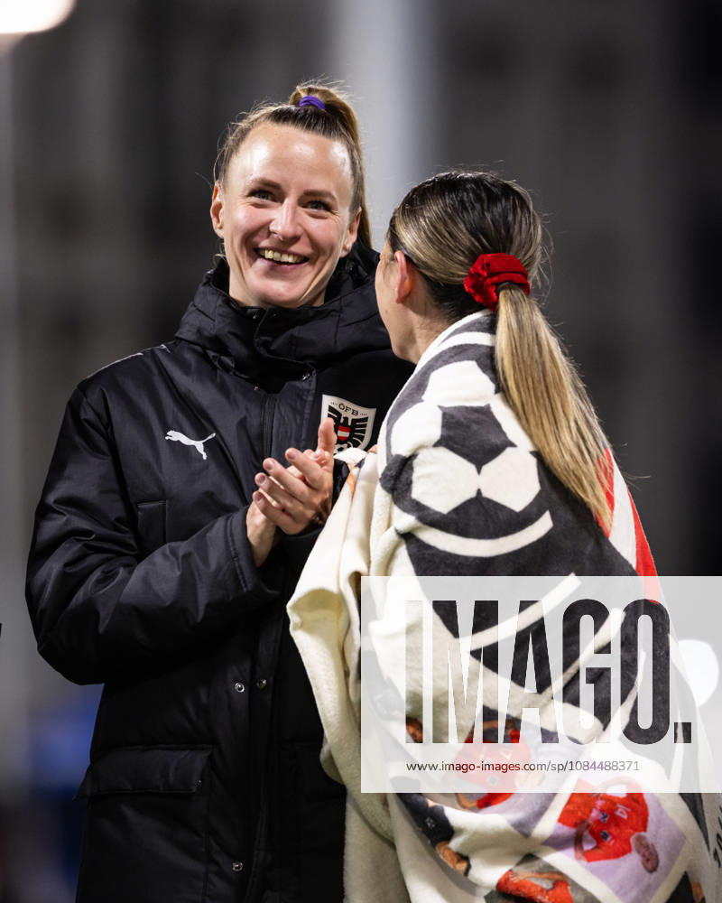 SOCCER - FIFA World Cup, WM, Weltmeisterschaft, Fussball 2027, quali, AUT vs KOS VIENNA,AUSTRIA,13.OCT.26 - SOCCER - FIFA Women s World Cup 2027, european qualifiers, OEFB international match, Länderspiel, Nationalmannschaft Austria vs Kosovo. Image shows the rejoicing of Virginia Kirchberger and Eileen Campbell (AUT). GEPAxpictures Rauthner