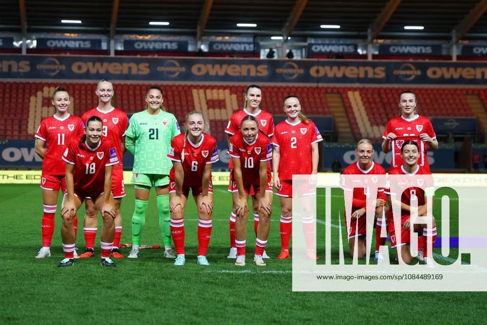 Wales Women pose for a team photo ahead of kick off Wales Women v Albania Women, Women s European World Cup Qualifier, Football, Park y Scarlets, Llanelli, UK - 13 Oct 2026Llanelli Park y Scarlets United Kingdom