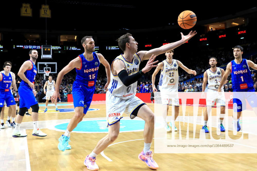 Germany, GER, DEU, Basketball, Champions League (BCL), Day 1, 2026–2027 Season, Berlin, ALBA Berlin vs. Igokea, Justin Bean (ALBA Berlin) 34, Djordje Topolovic (Igokea) 15, nordphoto GmbH, Engler Berlin, Uber Arena, Berlin, Germany