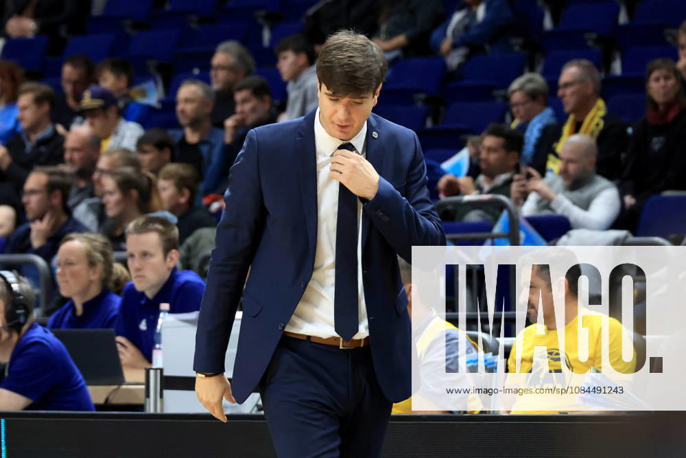 Germany, GER, DEU, Basketball, Champions League (BCL), Day 1, 2026–2027 Season, Berlin, ALBA Berlin vs. Igokea Head Coach Pedro Calles ALBA Berlin nordphoto GmbH Engler Berlin Uber Arena Berlin Germany