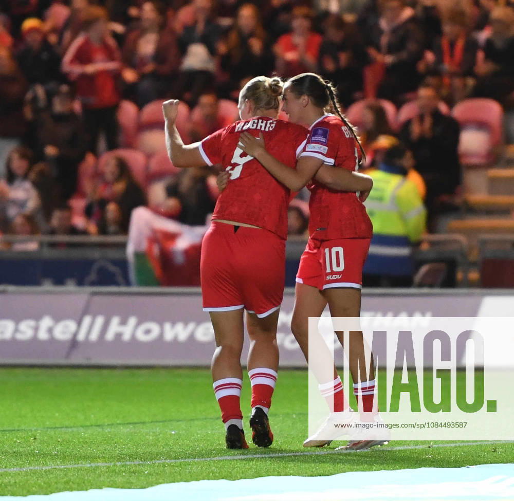 Llanelli, Wales, October 13th 2026 Elise Hughes of Wales celebrates with her team after scoring her sides 2nd goal during the 2027 FIFA Women s World Cup - WEQ Play-offs Round 1 - between Wales and Albania on 13th Oct 2026 at Parc Y Scarlets (Photo by Jeff Thomas Sports Press Photo)