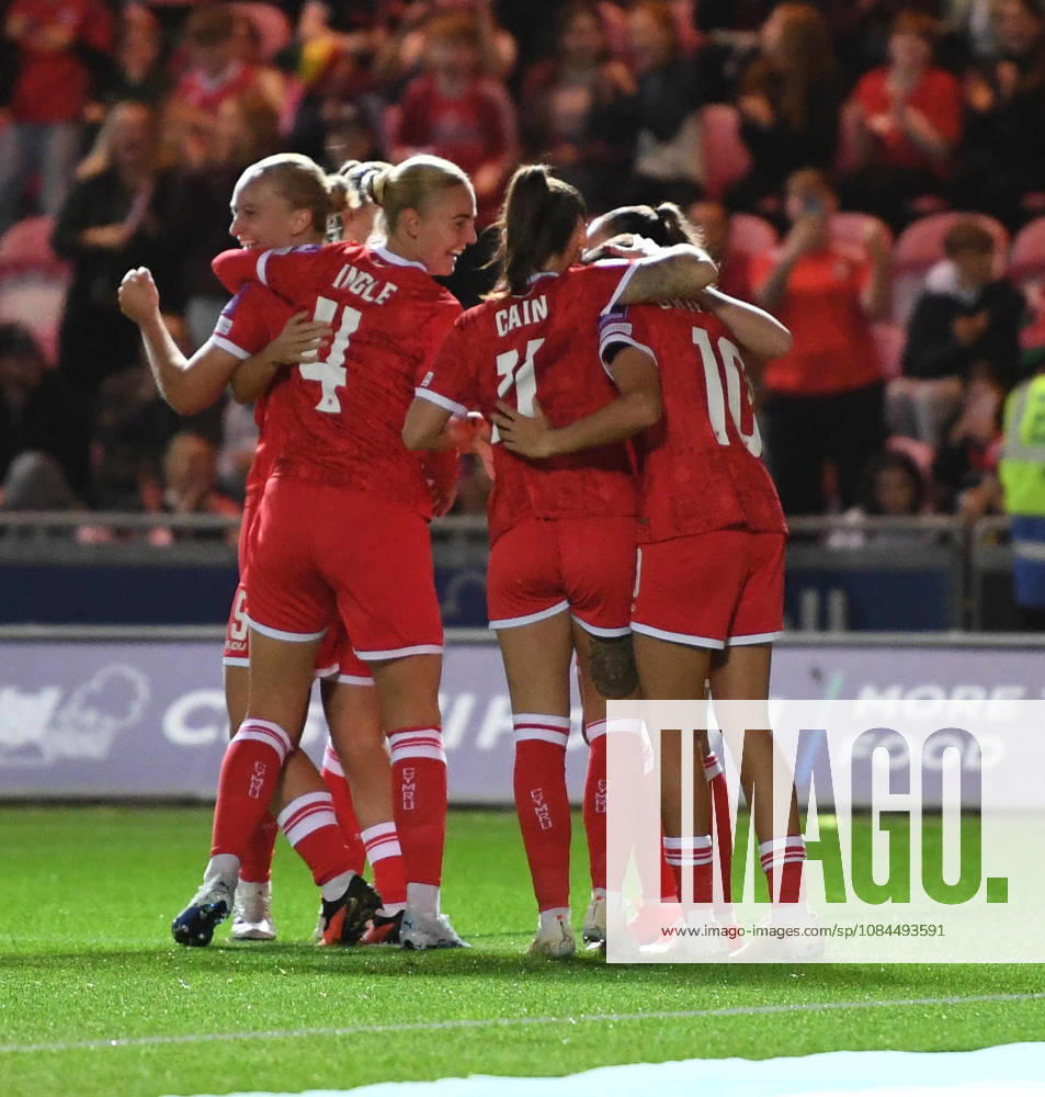 Llanelli, Wales, October 13th 2026 Elise Hughes of Wales celebrates with her team after scoring her sides 2nd goal during the 2027 FIFA Women s World Cup - WEQ Play-offs Round 1 - between Wales and Albania on 13th Oct 2026 at Parc Y Scarlets (Photo by Jeff Thomas Sports Press Photo)
