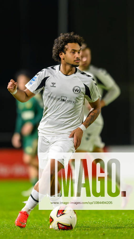 Soccer Season 2026–2027 Bavarian Regional League Matchday 14 SC Eltersdorf vs. SV Wacker Burghausen JoTe Noah Shawn Agbaje 10, SV Wacker Burghausen