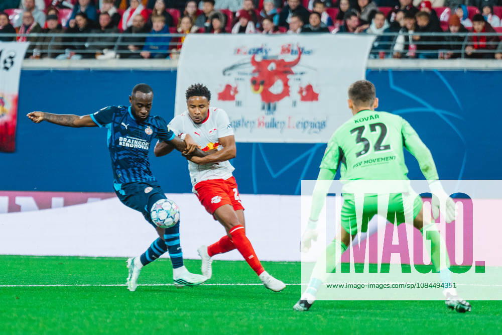 Christopher Nkunku (RB Leipzig, 28) duels Lutsharel Geertruida (PSV Eindhoven, 2) RB Leipzig vs PSV Eindhoven, UEFA Champions League, Champions League, Germany, Football, 26 27, GER, Leipzig, Red Bull Arena Stadium, 13 October 2026 DFL regulations prohibit any use of photographs as image sequences and or quasi-video.DFL regulations prohibit any use of photographs as image sequences and or quasi-video. Leipzig Red Bull Arena, Leipzig Sachsen GER