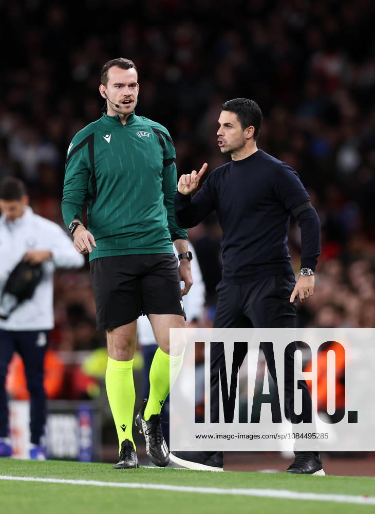 London, England, 13th October 2026. Fourth official Richard Hempel intervenes with Mikel Arteta manager of Arsenal during the Arsenal vs LOSC Lille UEFA Champions League match at the Emirates Stadium, London. Picture credit should read: David Klein Sportimage . SPI_038_DK_Arsenal_Lille SPI-5065-0039