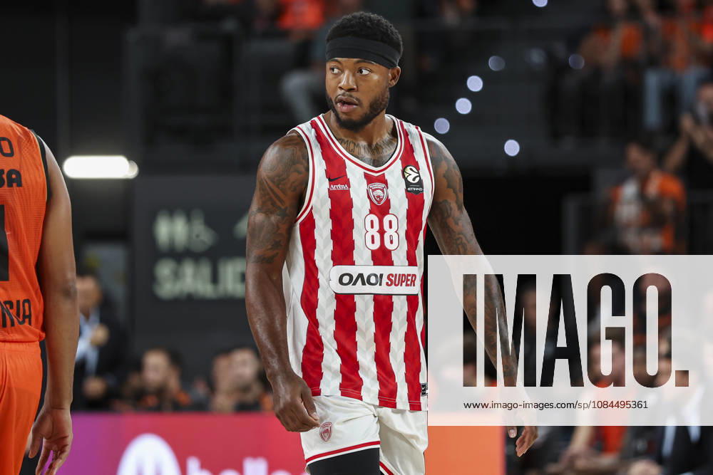 Tyrique Jones of Olympiacos Piraeus looks on during the Euroleague Basketball Regular Season Round 5 game between Valencia Basket and Olympiacos Piraeus Roster at Roig Arena on October 13, 2026 in Valencia, Spain. Valencia Spain - ZUMAa181 20261013_zaa_a181_065