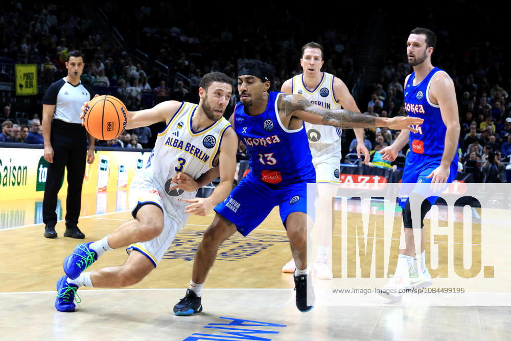 Germany, GER, DEU, Basketball, Champions League (BCL), Day 1, 2026–2027 Season, Berlin, ALBA Berlin vs. Igokea JORDAN FORD ALBA Berlin 3, Justin Bean ALBA Berlin 34, Roman Penn Igokea 13 nordphoto GmbH Engler Berlin Uber Arena Berlin Germany