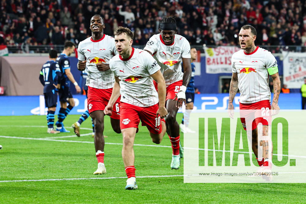 Goal celebration: Goal scorer Brajan Gruda of RB Leipzig, No. 10, scores the 1-0 goal in the Champions League group stage of the 2026-2027 season during the league match between RB Leipzig and PSV Eindhoven at the Red Bull Arena in Leipzig. Action, soccer, Germany, man,Men