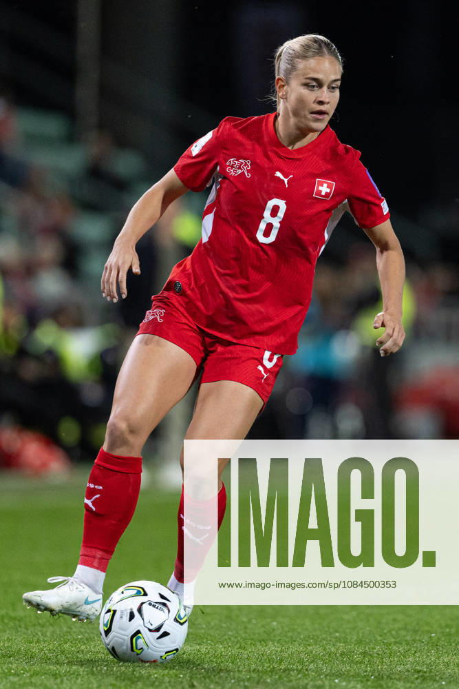 SION, SWITZERLAND, OCTOBER 13 : Nadine Riesen of Switzerland dribbles during the FIFA Women s World Cup 2027 Women s European Qualifiers Play-offs game between Switzerland and Israel at Stade de Tourbillon on October 13, 2026 in Sion, Switzerland.