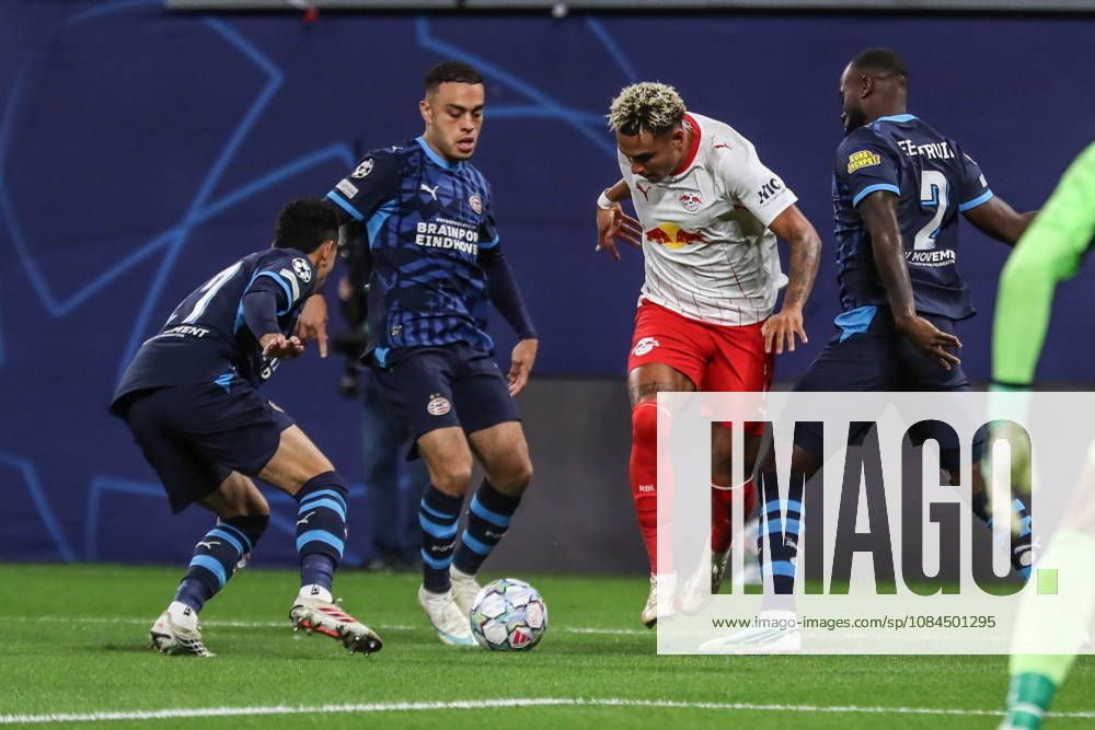 Leipzig 13.10.2026. Pilka nozna Liga Mistrzow UEFA sezon 2025 2026 kolejka 2 mecz: RB Lipsk - PSV Eindhoven --- Football UEFA Champions League season 2025 2026 round 2 match: RB Leipzig - PSV Eindhoven nz Antonio Nusa Fot. Kacper Staniec NEWSPIX.PL --- newspix.pl