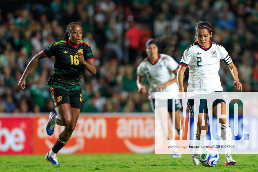 MEXICAN WOMEN S NATIONAL TEAM MEXICO VS. JAMAICA, INTERNATIONAL FRIENDLY, 10 13 2026 QUERÉTARO, MEXICO Action photo of Kenti Robles (R) of Mexico and Paige Bailey (L) of Jamaica during an international friendly match at the Estadio Corregidora in Querétaro, Mexico. PHOTO BY IMAGENSHOP AGENCIA FOTOGRAFICA QUERÉTARO, QUERÉTARO, MEXICO