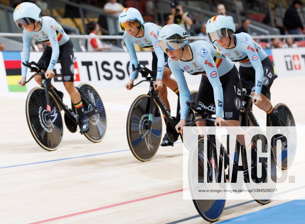 Belgian team with Belgian Katrijn De Clercq, Belgian Shari Bossuyt, Belgian Helene Hesters and Belgium Belgian Luca Vierstraete pictured in action during the Womens Scratch event at the UCI Track cycling, Rad, Radsport, Bahnrad, Bahn World Championships in Shanghai, China on Wednesday 14 October 2026. The worlds are taking place from 14 to 18 October 2026. BENOITxDOPPAGNE x189755355x