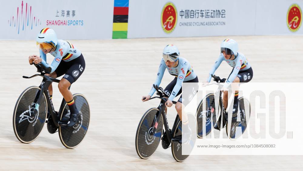 Belgian team with Belgian Katrijn De Clercq, Belgian Shari Bossuyt, Belgian Helene Hesters and Belgium Belgian Luca Vierstraete pictured in action during the Womens Scratch event at the UCI Track cycling, Rad, Radsport, Bahnrad, Bahn World Championships in Shanghai, China on Wednesday 14 October 2026. The worlds are taking place from 14 to 18 October 2026. BENOITxDOPPAGNE x189755352x