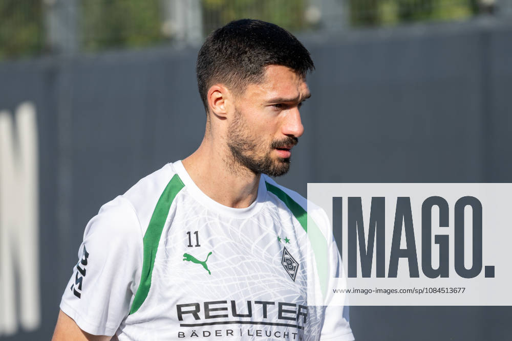 Tim Kleindienst, Borussia Mönchengladbach, cuts training short on the 11th. Public training session: Borussia Mönchengladbach, soccer, Bundesliga, 2026–2027 season, October 14, 2026, Borussia Mönchengladbach public training session, soccer, Bundesliga, 2026–2027 season, October 14, 2026, Mönchengladbach