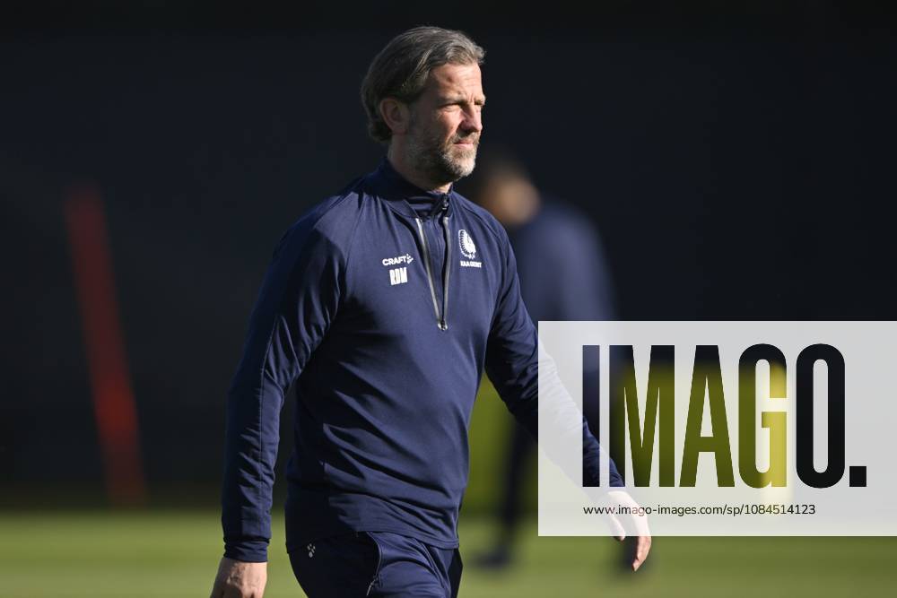 KAA Gent v AGF Aarhus - UEFA Conference League Media Activities 14 10 2026 GENT, BELGIUM - OCTOBER 14 : De Mil Rik head coach of KAA Gent pictured during a training session ahead of the UEFA Conference League 2026 27 League Phase matchday 1 match between KAA Gent and AGF Aarhus on October 14, 2026 in Gent, Belgium, 14 10 2026 Gent Belgium