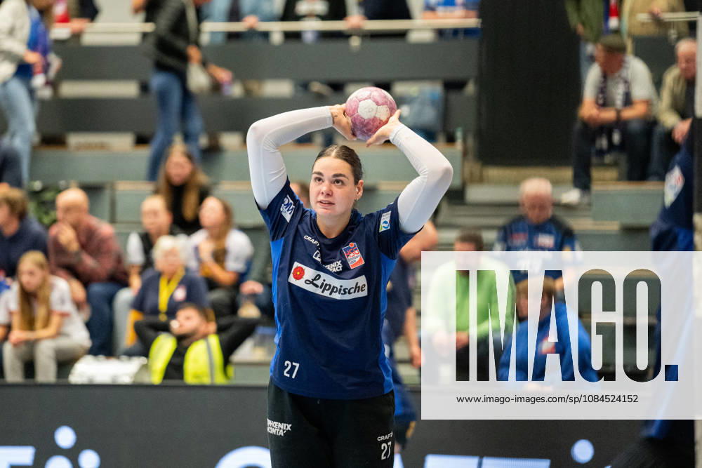 HSG Blomberg Lippe GER vs. HC Leipzig GER, Handball, Women s Handball Bundesliga 1, Matchday 6, 2026–2027 Season, Blomberg, October 14, 2026—Lara Lepschi of HSG Blomberg Lippe, 27, during warm-ups at the Blomberg Synflex Arena on Ulmenallee, Germany