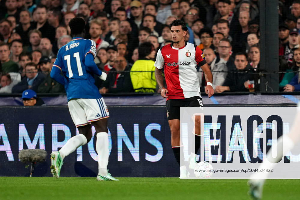 UEFA Champions League: Feyenoord Rotterdam v Como 1907 Rotterdam - Javier Lopez of Feyenoord Rotterdam dribbles during the League Phase MD2 competition round of the 2026 2027 UEFA Champions League season. The match is set between Feyenoord Rotterdam and Como 1907 at Stadion Feijenoord on 14 October 2026 in Rotterdam, Netherlands. (Hero Images Danny de Groot)