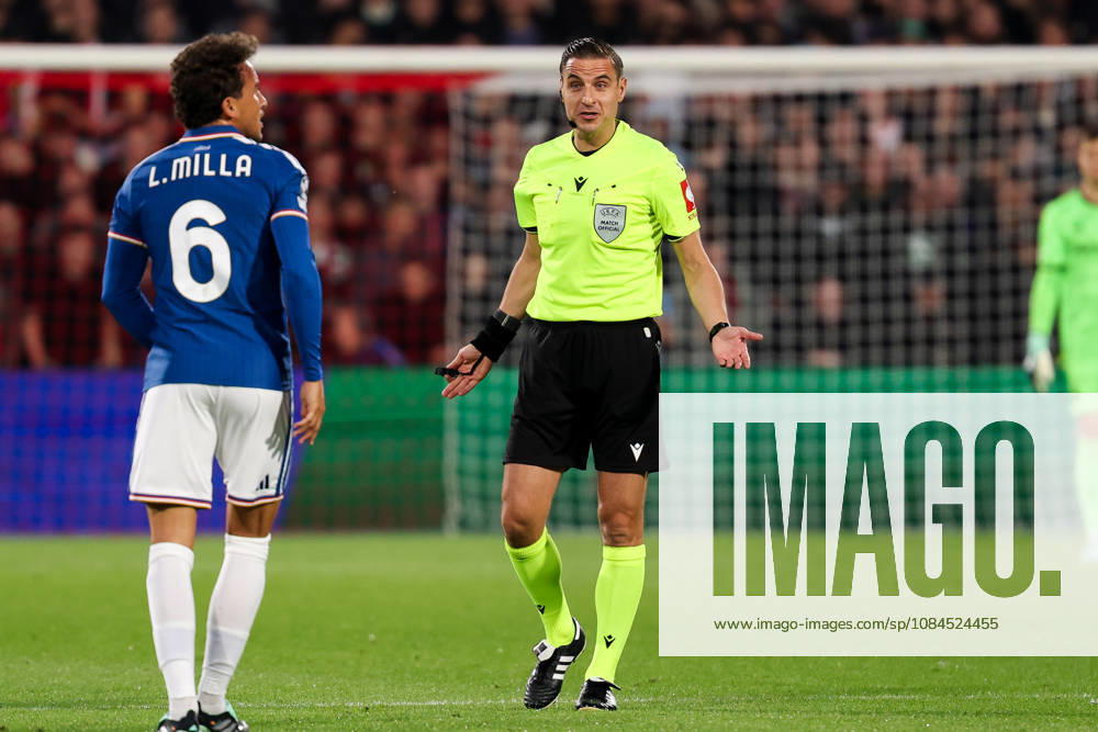 2026-10-14 Feyenoord v Como - UEFA Champions League, league phase, matchday 2 ROTTERDAM, NETHERLANDS - OCTOBER 14: Referee Donatas Rumsas gestures during the UEFA Champions League, league phase, matchday 2 match between Feyenoord and Como at Stadion Feijenoord on October 14, 2026 in Rotterdam, Netherlands. Rotterdam Stadion Feijenoord Netherlands Content not available for redistribution in The Netherlands directly or indirectly through any third parties.