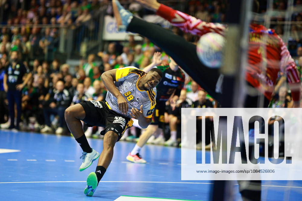 2026.10.14 Magdeburg Pilka reczna , Liga Mistrzow EHF , sezon 2026 27 SC Magdeburg -Industria Kielce N z Dylan Nahi Foto Tomasz Fafara PressFocus 2026.10.14 Magdeburg Handball , EHF Champions League , 2026 2027 season SC Magdeburg - Industria Kielce Dylan Nahi Credit: Tomasz Fafara PressFocus NEWSPIX.PL --- newspix.pl