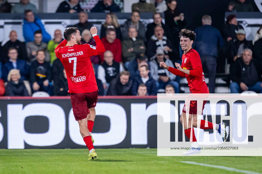 L R Oscar Schoenfelder, SSV Jahn Regensburg, 07 Goal scorers and Nicolas Oliveira of SSV Jahn Regensburg, 25, celebrate the goal that made it 0–2 GER, SC Verl vs. SSV Jahn Regensburg, Soccer, 3rd League, Matchday 9, 2026–2027 season, October 14, 2026 DFL regulations prohibit any use of photographs as image sequences and or quasi-video GER, SC Verl vs. SSV Jahn Regensburg, soccer, 3. Liga, Matchday 9, 2026–2027 season, October 14, 2026, Verl