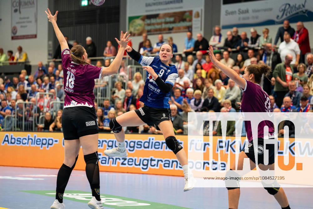 HSG Blomberg Lippe GER vs. HC Leipzig GER, Handball, Women s Handball Bundesliga 1, Matchday 6, 2026–2027 Season, Blomberg, October 14, 2026—Nieke Kuehne of HSG Blomberg Lippe, No. 09, during a play-up at the Blomberg Synflex Arena on Ulmenallee, Germany