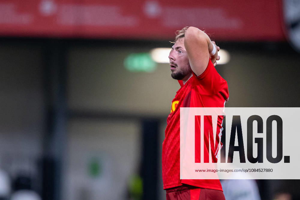 Lucas Hermes, SSV Jahn Regensburg, 27, reacts. GER, SC Verl vs. SSV Jahn Regensburg, Soccer, 3rd Division, Matchday 9, 2026–2027 Season, October 14, 2026 DFL regulations prohibit any use of photographs as image sequences and or quasi-video GER, SC Verl vs. SSV Jahn Regensburg, Soccer, 3rd League, Matchday 9, 2026–2027 season, October 14, 2026, Verl