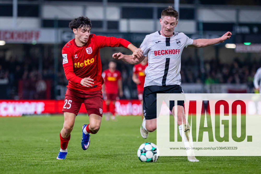 L R Nicolas Oliveira, SSV Jahn Regensburg, 25, in a tackle with Dennis Waidner, SC Verl, 08 GER, SC Verl vs. SSV Jahn Regensburg, Soccer, 3rd Division, Matchday 9, 2026–2027 season, October 14, 2026 DFL regulations prohibit any use of photographs as image sequences and or quasi-video GER, SC Verl vs. SSV Jahn Regensburg, Soccer, 3rd Division, Matchday 9, 2026–2027 season, October 14, 2026, Verl
