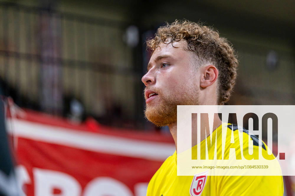 Hannes Hermann of SSV Jahn Regensburg, No. 01, reacts with disappointment after the 2–2 draw. GER, SC Verl vs. SSV Jahn Regensburg, Soccer, 3rd Division, Matchday 9, 2026–2027 season, October 14, 2026 DFL regulations prohibit any use of photographs as image sequences and or quasi-video GER, SC Verl vs. SSV Jahn Regensburg, soccer, 3rd League, Matchday 9, 2026–2027 season, October 14, 2026, Verl