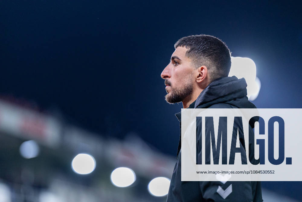 Nassim Boujellab of SSV Jahn Regensburg, No. 10, reacts with disappointment after the 2–2 draw. GER, SC Verl vs. SSV Jahn Regensburg, soccer, 3. Liga, Matchday 9, 2026–2027 season, October 14, 2026 DFL regulations prohibit any use of photographs as image sequences and or quasi-video GER, SC Verl vs. SSV Jahn Regensburg, soccer, 3rd Division, Matchday 9, 2026–2027 season, October 14, 2026, Verl