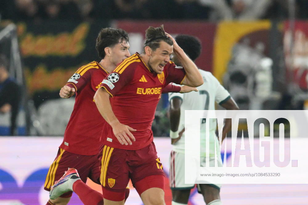 IPA89689183 - Marten de Roon of Roma celebrates scoring the goal that made the score 1-0 during the UEFA Champions League soccer match between Roma and Real Madrid at the Olimpico Stadium on October 14, 2026, in Rome, Lazio. During the AS Roma vs. Real Madrid UEFA Champions League soccer match in Rome, Italy, on October 14, 2026